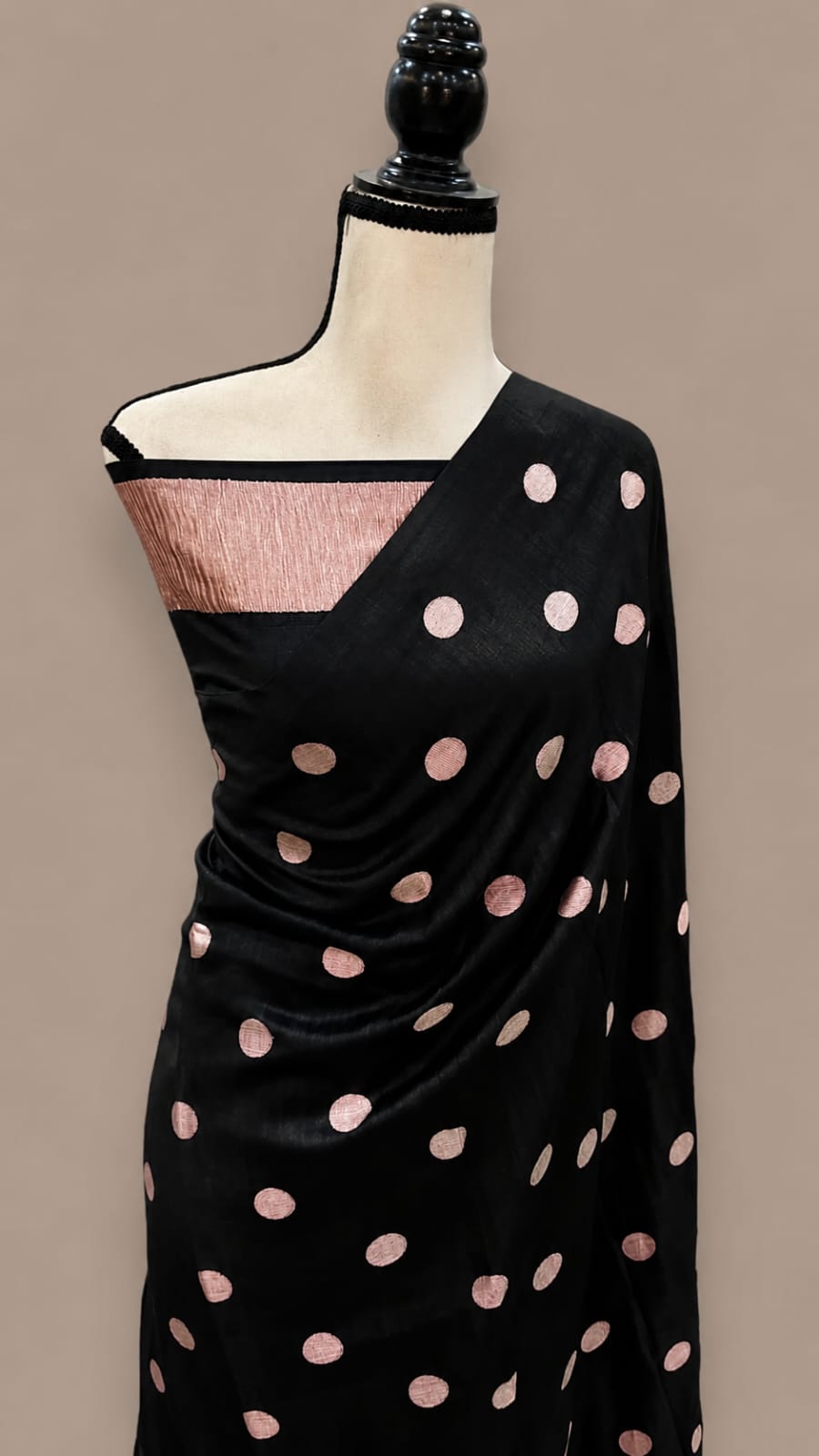 Banarasi Silk Saree with Zari Booti