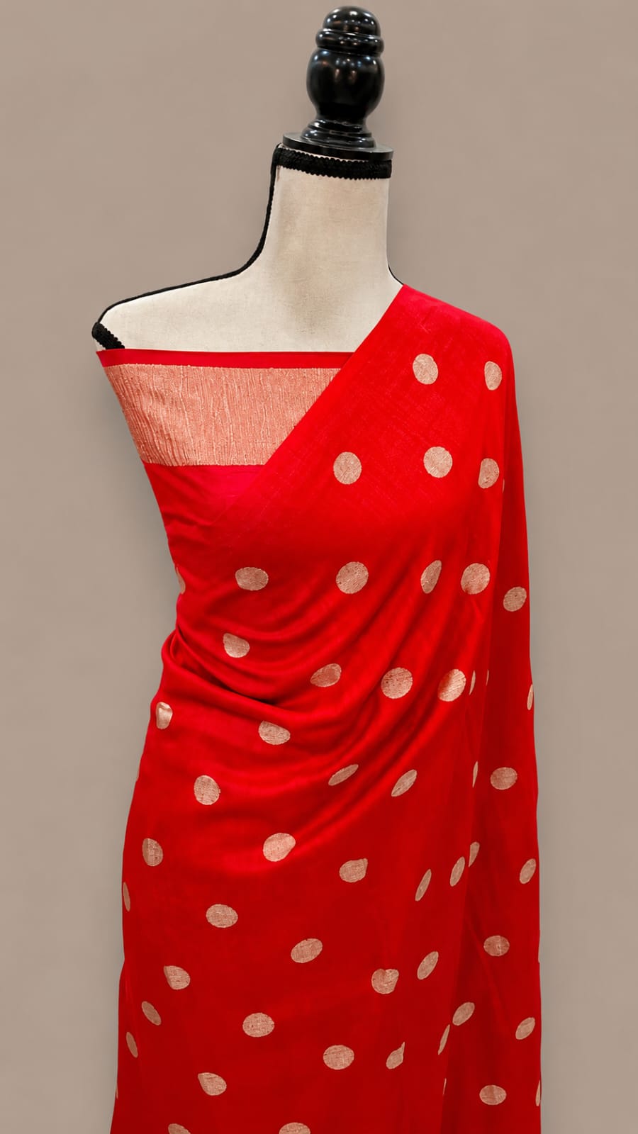 Banarasi Silk Saree with Zari Booti