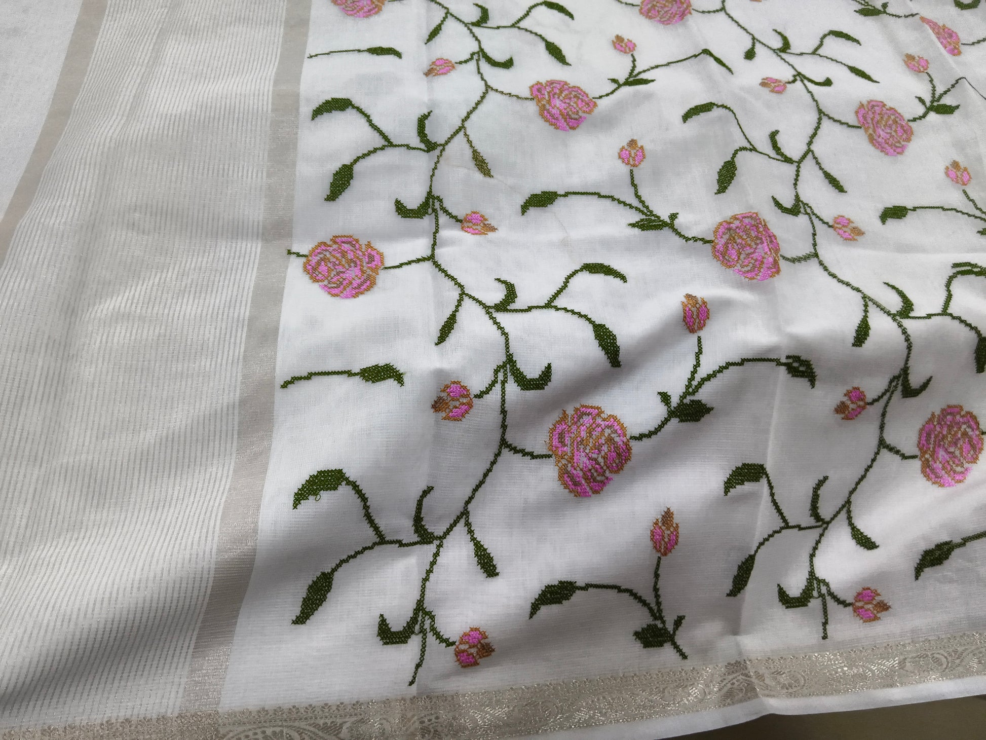 Saree handloom
